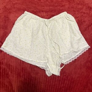 Aeropostale White Floral Lace Trim Pajama Shorts